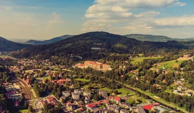 Ile hoteli ma Gołębiewski? Sprawdź aktualną liczbę i lokalizacje Ile hoteli ma Gołębiewski? Sprawdź aktualną liczbę i lokalizacje