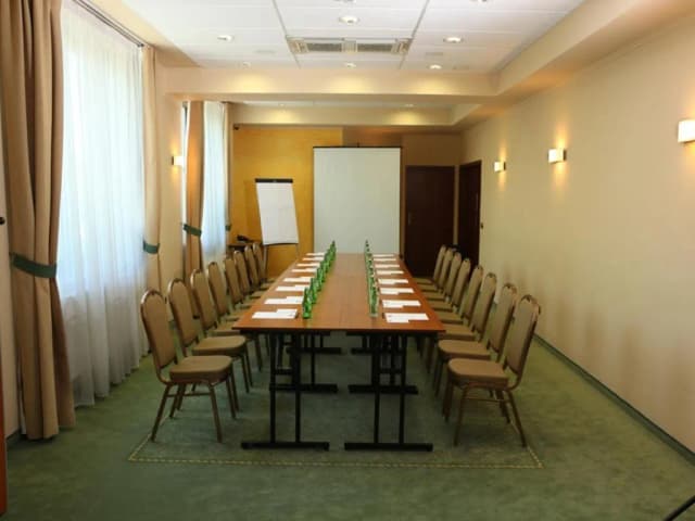 Hotel Zawiercie - gdzie jest i jak łatwo do niego dotrzeć Hotel Zawiercie - gdzie jest i jak łatwo do niego dotrzeć