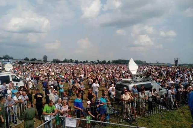 Kiedy pokazy lotnicze w Radomiu? Zobacz daty i program wydarzenia Kiedy pokazy lotnicze w Radomiu? Zobacz daty i program wydarzenia