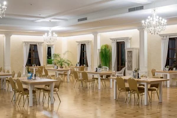 Ciechanowiec gdzie zjeść - najlepsze miejsca na smaczny posiłek Ciechanowiec gdzie zjeść - najlepsze miejsca na smaczny posiłek