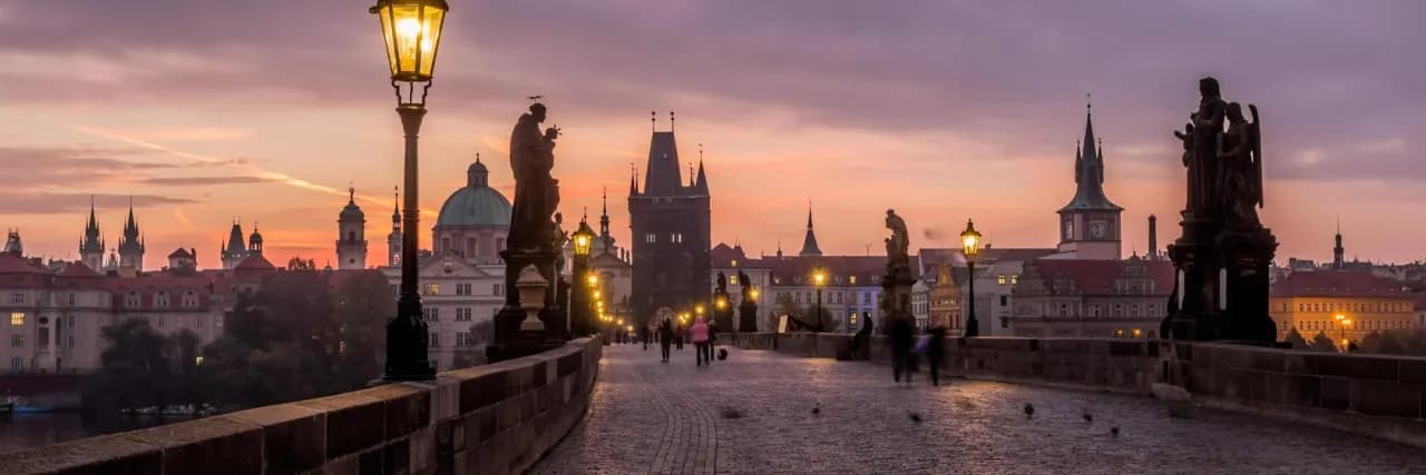 Ile kosztuje nocleg w Pradze? Ceny, które mogą Cię zaskoczyć Ile kosztuje nocleg w Pradze? Ceny, które mogą Cię zaskoczyć