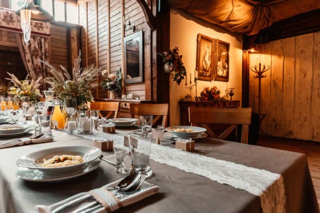 Gdzie zjeść w Częstochowie? Najlepsze restauracje, które musisz znać Gdzie zjeść w Częstochowie? Najlepsze restauracje, które musisz znać