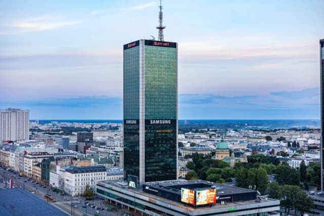 Ile pięter ma hotel Marriott w Warszawie? Zaskakujące informacje! Ile pięter ma hotel Marriott w Warszawie? Zaskakujące informacje!